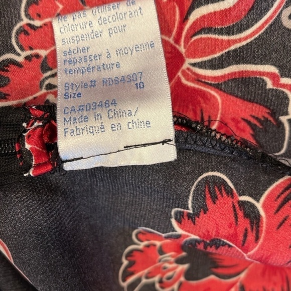 Ricki’s sz 10 black/red/gold floral pattern & styling reminiscent of kimono - Picture 8 of 12